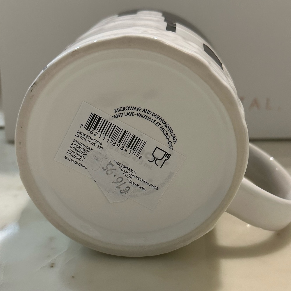 New Starbucks City Relief 2011 Paris Mug - Picture 5 of 5